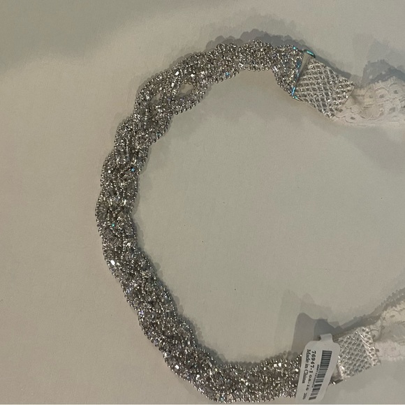 Crystal embellished lace headband brand new - Picture 2 of 5